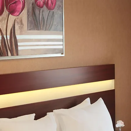 Hotell Park By Clover