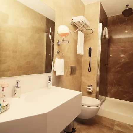 فندق Park By Clover 3*