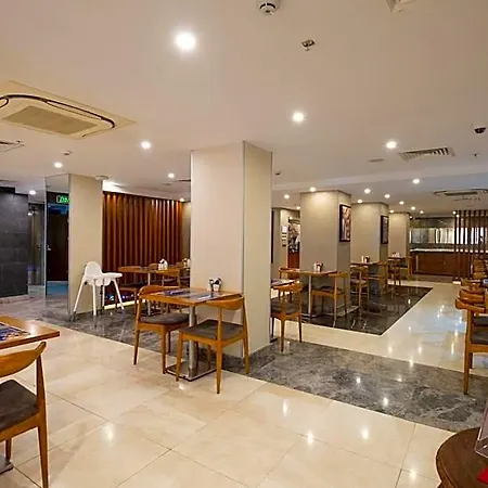 Park By Clover Hotel
