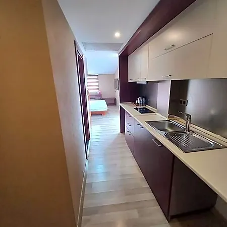 Hotel Park By Clover Istanbul