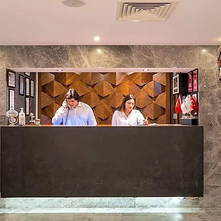 Hotel Park By Clover Istanbul