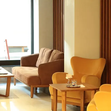 Park By Clover Hotell 3*