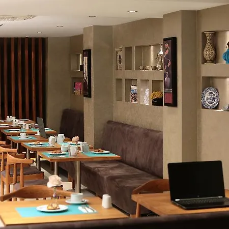 Park By Clover 3* اسطنبول