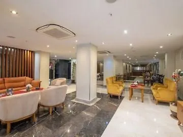 Park By Clover Hotel