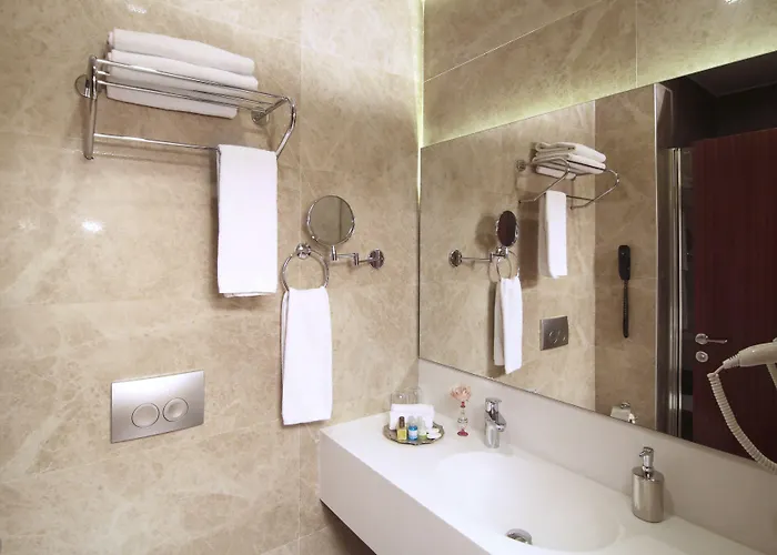 Hotel Park By Clover Istanbul