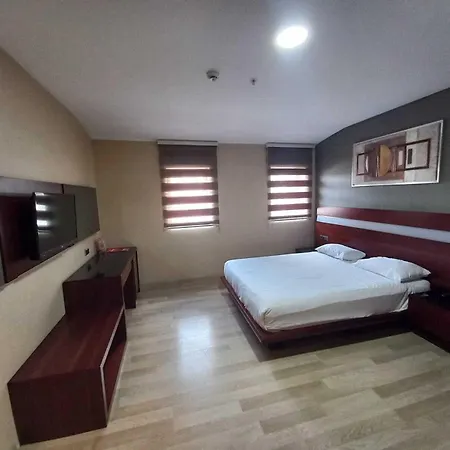 Hotell Park By Clover 3*