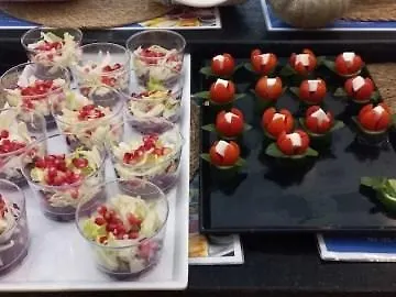 Park By Clover ホテル