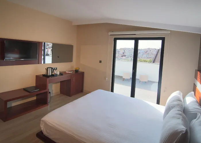 Hotel Park By Clover 3*