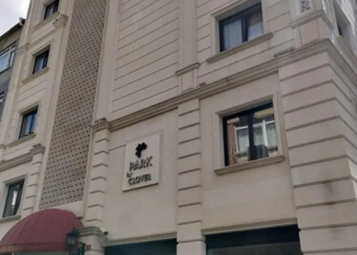 ホテル Park By Clover