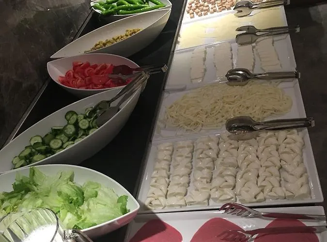 Hotel Park By Clover Istambul