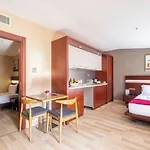 Park By Clover Hotel 3*